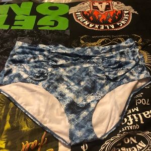 Torrid bathing suit size 3
